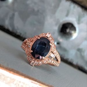 Stunning Effy Sapphire and Diamond Ring